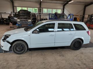 bontott OPEL ASTRA H Homlokfal (Üres lemez)