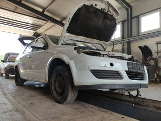 bontott OPEL ASTRA H Homlokfal (Üres lemez)