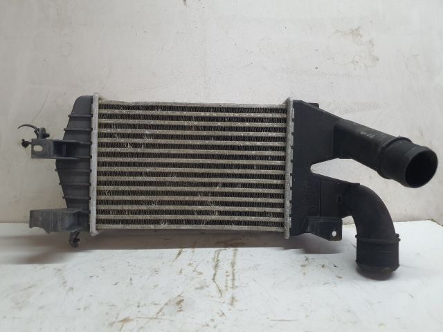 bontott OPEL ASTRA H Intercooler