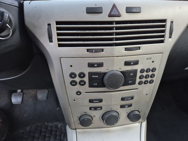 bontott OPEL ASTRA H Jobb első Gólyaláb (Lengécsillapító, Rugó)