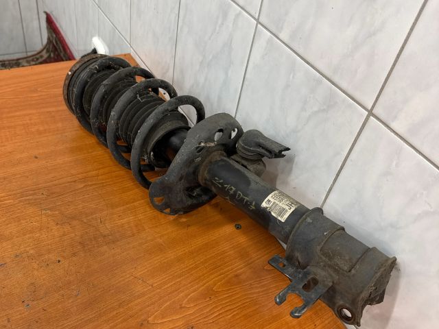 bontott OPEL ASTRA H Jobb első Gólyaláb (Lengécsillapító, Rugó)