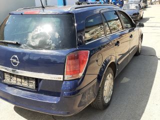 bontott OPEL ASTRA H Jobb első Rugó