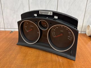 bontott OPEL ASTRA H Kilométeróra