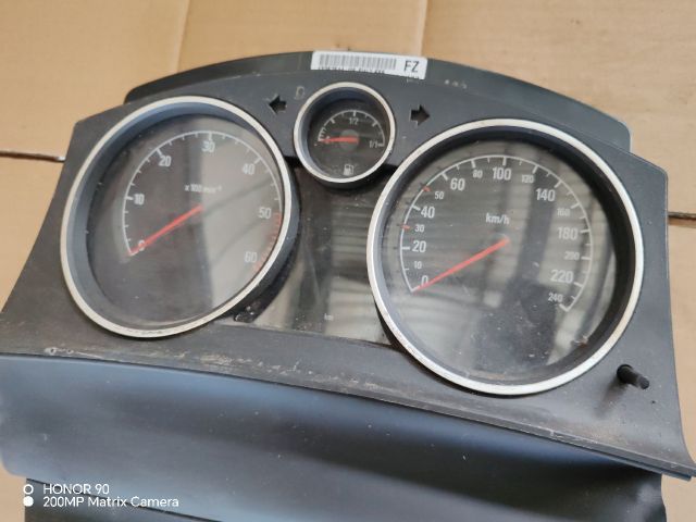 bontott OPEL ASTRA H Kilométeróra