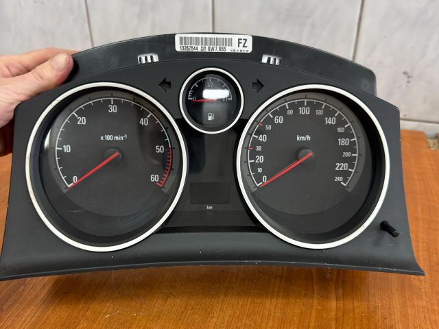 bontott OPEL ASTRA H Kilométeróra