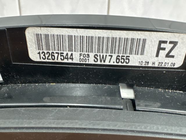 bontott OPEL ASTRA H Kilométeróra