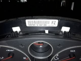 bontott OPEL ASTRA H Kilométeróra