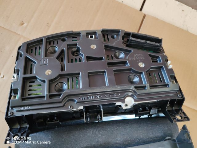 bontott OPEL ASTRA H Kilométeróra