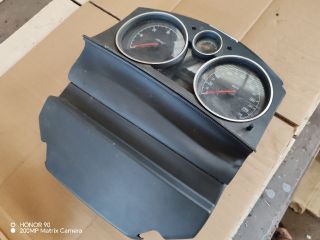 bontott OPEL ASTRA H Kilométeróra