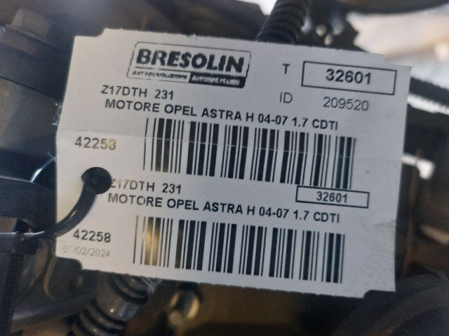 bontott OPEL ASTRA H Komplett Motor (Segédberendezésekkel)