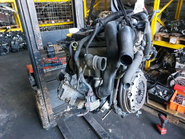 bontott OPEL ASTRA H Komplett Motor (Segédberendezésekkel)