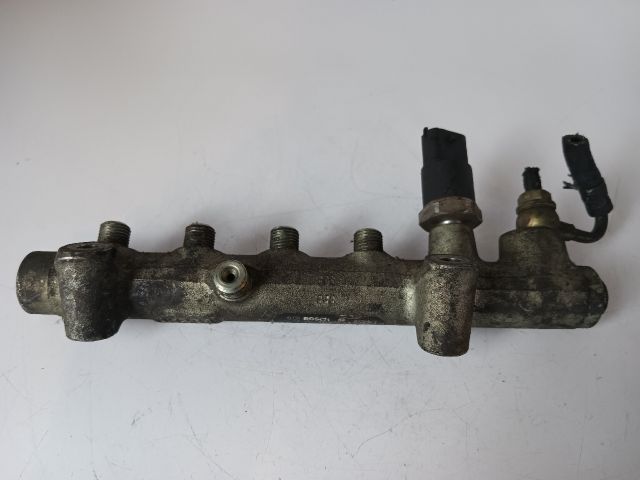 bontott OPEL ASTRA H Közösnyomócső