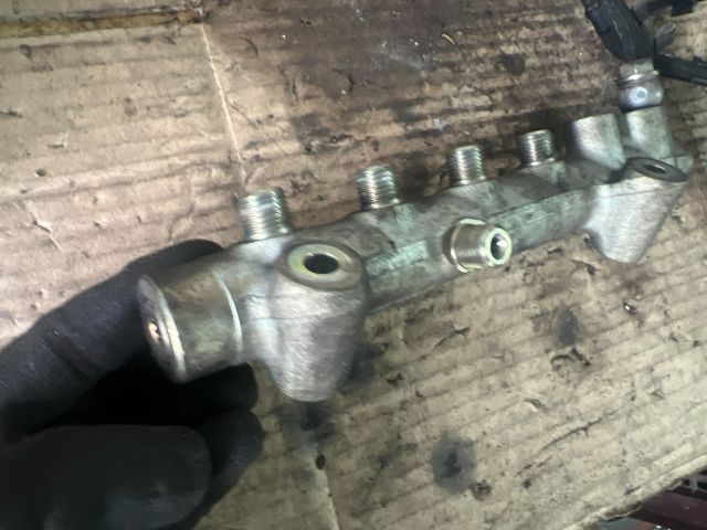 bontott OPEL ASTRA H Közösnyomócső