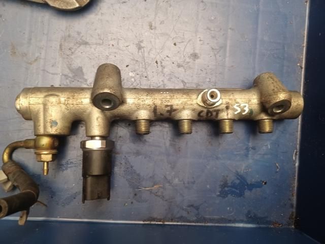 bontott OPEL ASTRA H Közösnyomócső