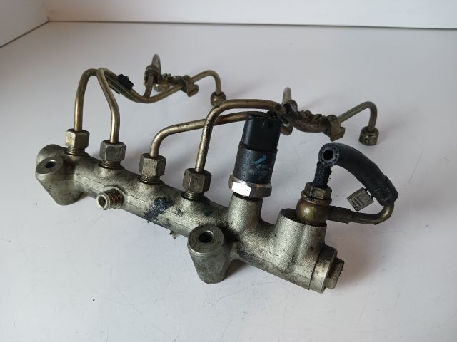 bontott OPEL ASTRA H Közösnyomócső