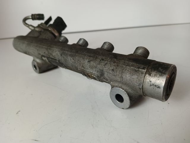 bontott OPEL ASTRA H Közösnyomócső