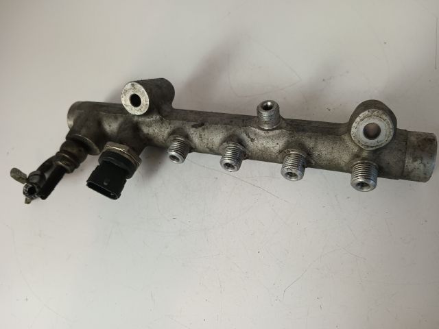 bontott OPEL ASTRA H Közösnyomócső