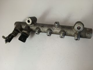 bontott OPEL ASTRA H Közösnyomócső