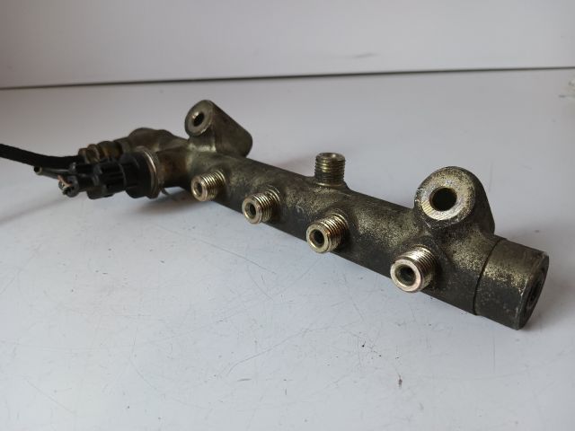 bontott OPEL ASTRA H Közösnyomócső