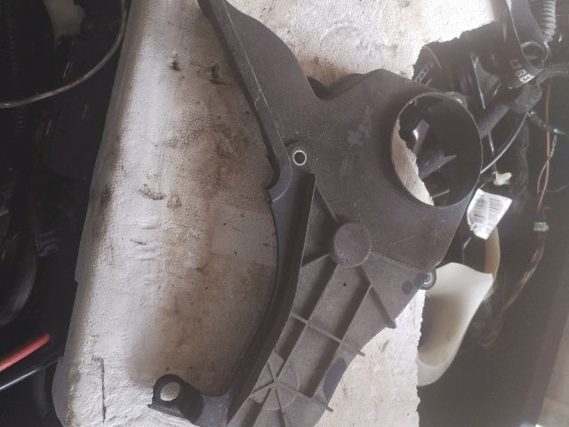 bontott OPEL ASTRA H Külső Alsó Vezérlés Burkolat