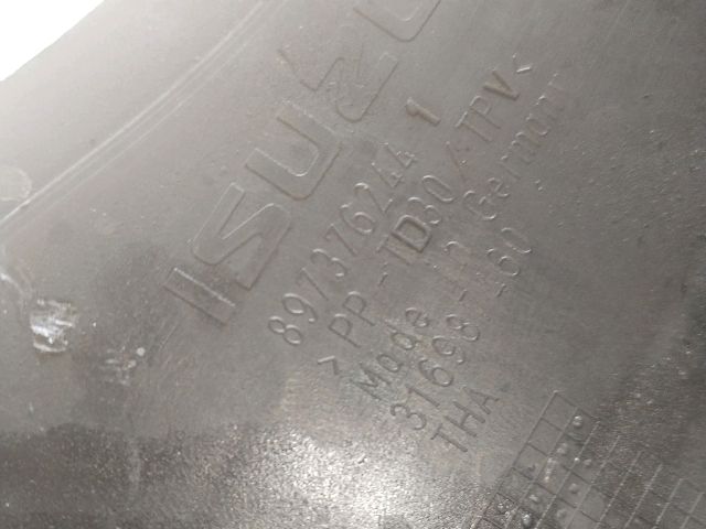 bontott OPEL ASTRA H Külső Alsó Vezérlés Burkolat