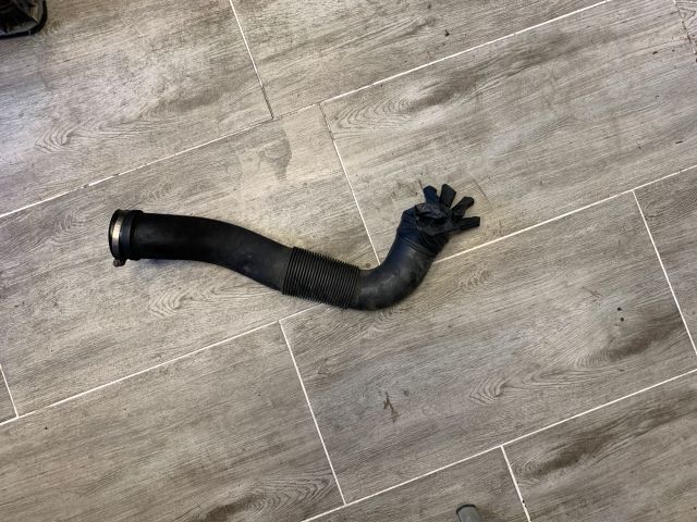 bontott OPEL ASTRA H Légbeömlő Cső