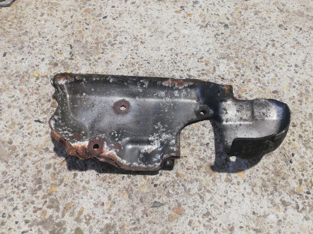 bontott OPEL ASTRA H Leömlő Hővédő Lemez