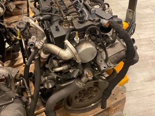 bontott OPEL ASTRA H Motor (Fűzött blokk hengerfejjel)