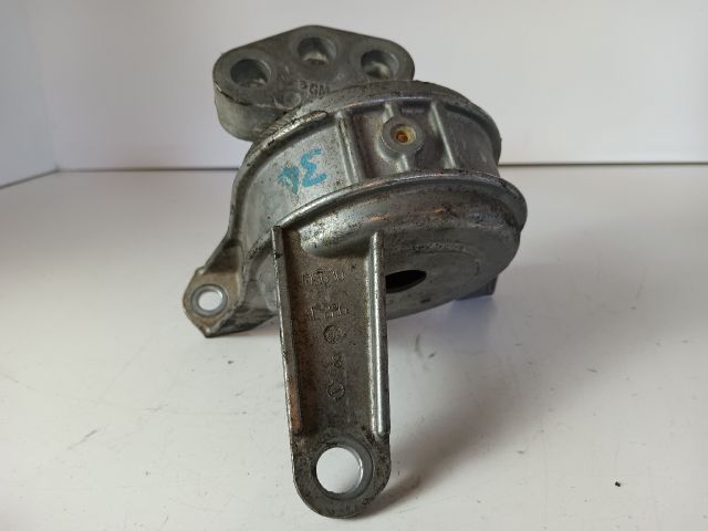 bontott OPEL ASTRA H Motor Tartó Bak Jobb