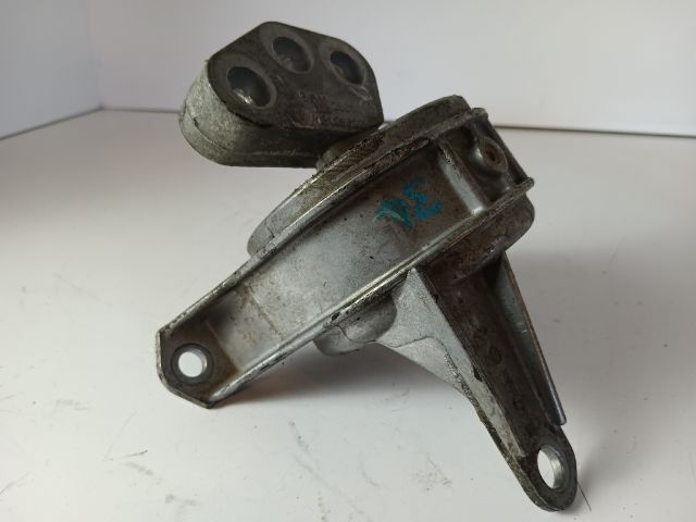 bontott OPEL ASTRA H Motor Tartó Bak Jobb