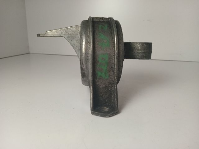 bontott OPEL ASTRA H Motor Tartó Bak Jobb