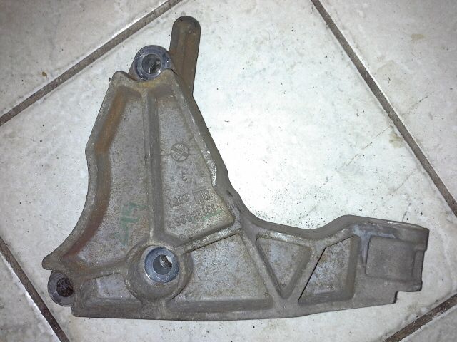 bontott OPEL ASTRA H Motor Tartó Bak (Pozíciófüggetlen)