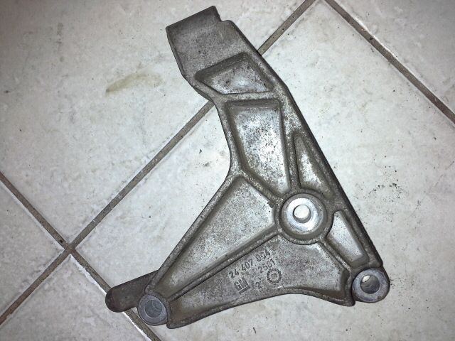 bontott OPEL ASTRA H Motor Tartó Bak (Pozíciófüggetlen)