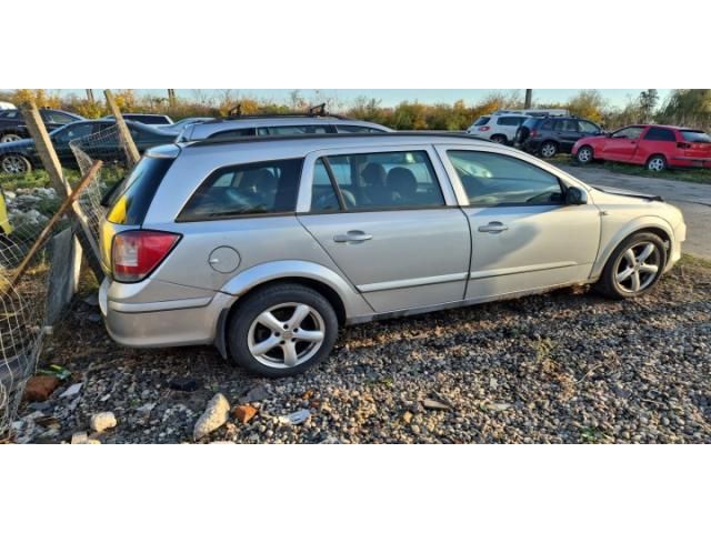 bontott OPEL ASTRA H Motor Tartó Bak (Pozíciófüggetlen)