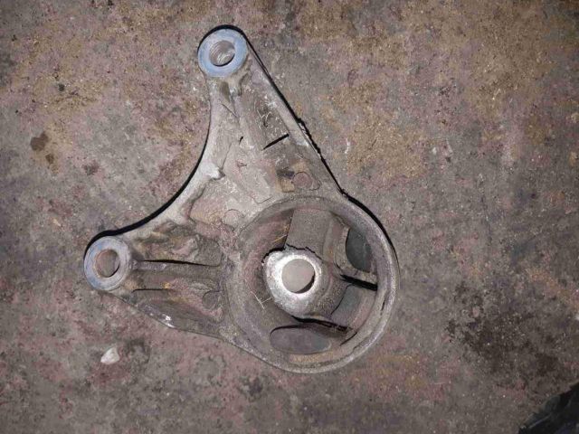 bontott OPEL ASTRA H Motor Tartó Bak (Pozíciófüggetlen)