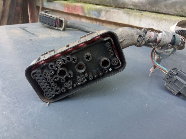 bontott OPEL ASTRA H Motorvezérlő Kábelköteg