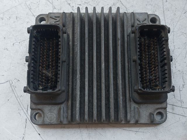 bontott OPEL ASTRA H Motorvezérlő