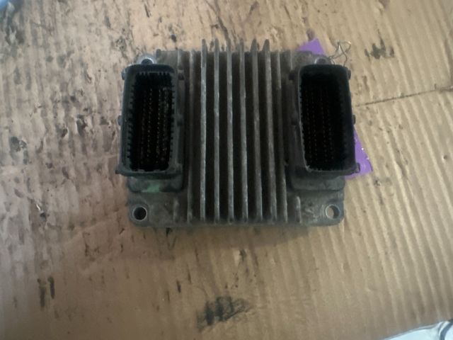 bontott OPEL ASTRA H Motorvezérlő