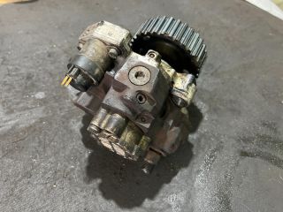 bontott OPEL ASTRA H Nagynyomású Szivattyú