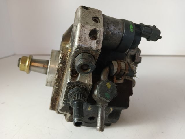 bontott OPEL ASTRA H Nagynyomású Szivattyú