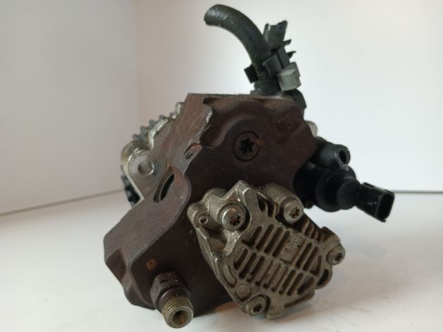 bontott OPEL ASTRA H Nagynyomású Szivattyú