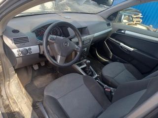 bontott OPEL ASTRA H Olajszivattyú