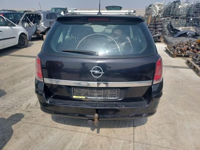 bontott OPEL ASTRA H Olajszivattyú