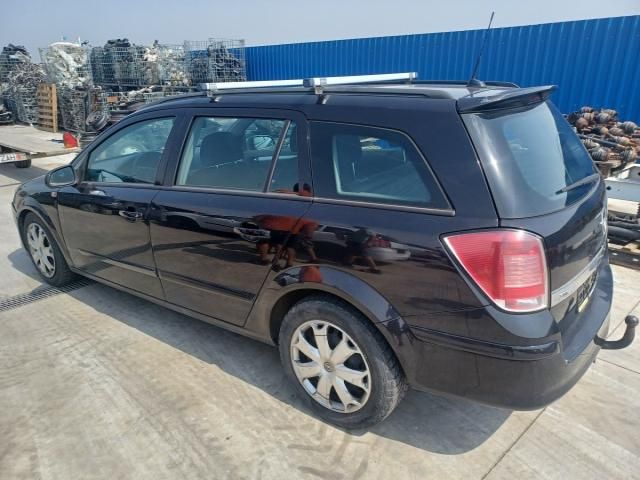 bontott OPEL ASTRA H Olajszivattyú