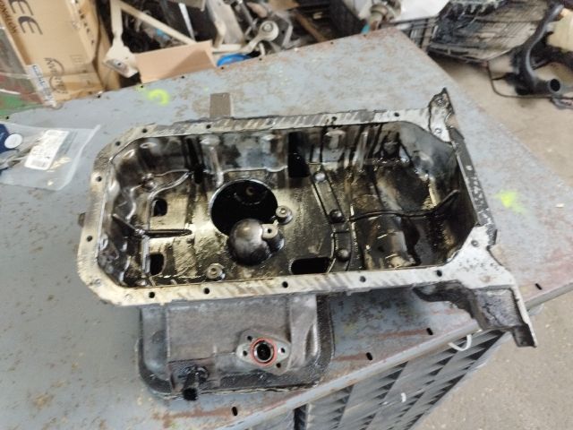 bontott OPEL ASTRA H Olajteknő