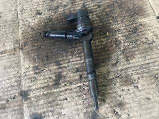 bontott OPEL ASTRA H Porlasztó (1 db)