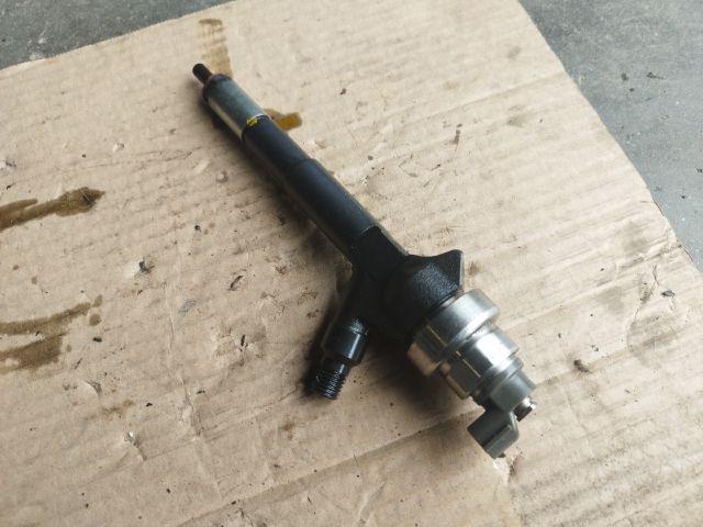 bontott OPEL ASTRA H Porlasztó (1 db)