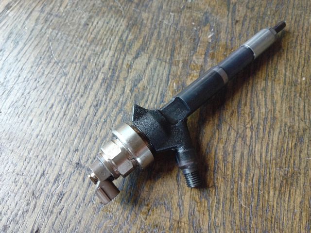 bontott OPEL ASTRA H Porlasztó (1 db)