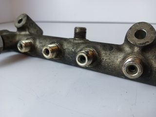 bontott OPEL ASTRA H Porlasztó Sor / Híd