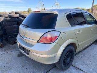 bontott OPEL ASTRA H Tank